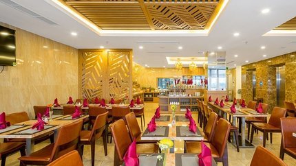 Nhà hàng Ventura khách sạn Parze Ocean