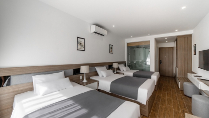 Phòng Grand Deluxe Triple