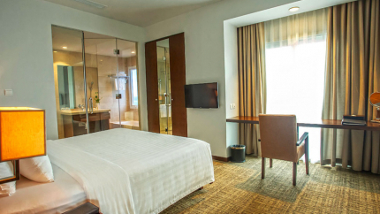 Phòng Grand Pearl Suite Tại Pearl River Hải Phòng Hotel