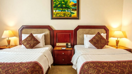 Phòng Superior Twin Tại Pearl River Hotel