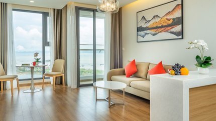 Phòng khách được bố trí tiện nghi