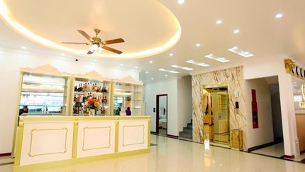 Lễ tân khách sạn