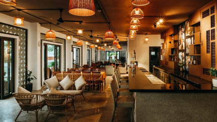 Nhà hàng Moon Heaven tại Phong Nha Lake House