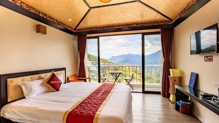 Phòng Deluxe hướng núi của khách sạn Phương Nam thị trấn Sapa