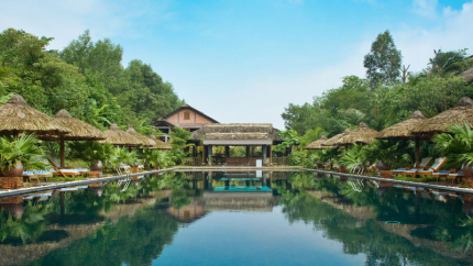 Hồ Bơi