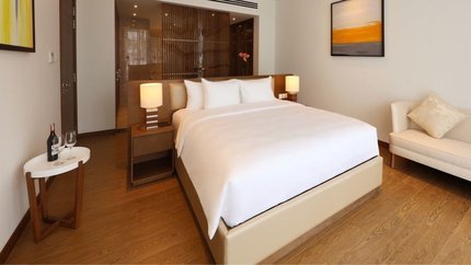 Phòng ngủ được thiết kế ấm cúng