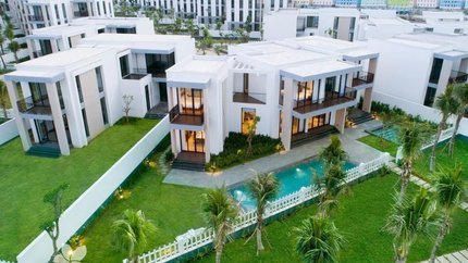 Villa hướng vườn xanh mát