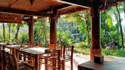 Nhà hàng trong khách sạn