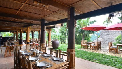 Nhà hàng tại resort