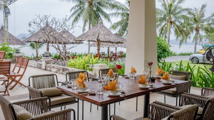 Nhà hàng với không gian thoáng mát