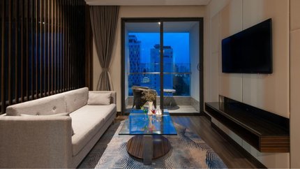 Phòng khách được thiết kế sang trọng