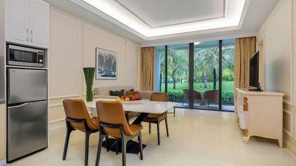 Phòng bếp cùng các tiện nghi