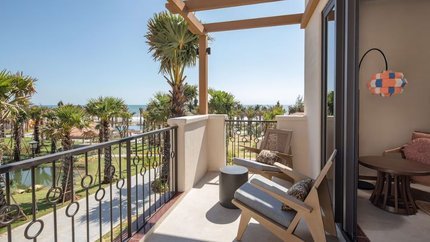 Ban công thoáng mát