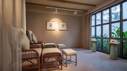 Khu vực massage chân