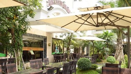 Café thư giãn ngoài trời