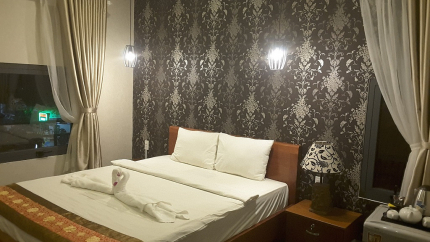 Phòng Deluxe Quad Beach Front 2 Khách