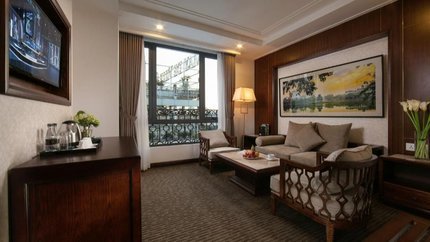 Không gian phòng khách sang trọng và ấm cúng