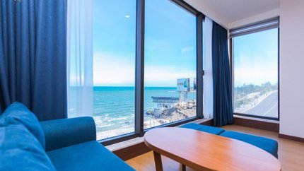 Phòng rộng lớn và có view hướng biển