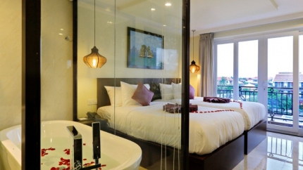 Deluxe River View tại Hội An River Suites