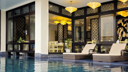 Bể bơi tại 3* River Suites Hội An