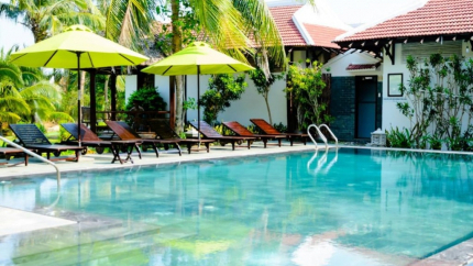 Hồ Bơi Riverside Bamboo Resort Hội An