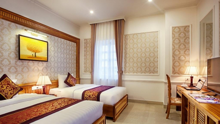 Phòng Deluxe Double/Twin tại Riverside Hotel Quang Binh