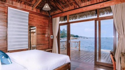 Phòng Overwater Chalet tại Rocks Beach Boutique Phú Quốc 3 sao