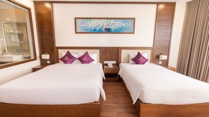 Phòng Grand Partial Ocean View Triple