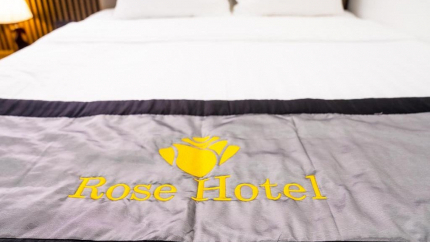 Phòng Deluxe Double Tại Rose Quảng Bình Hotel