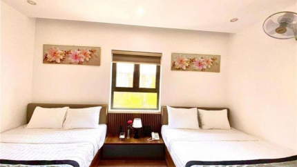 Phòng Deluxe Family Khách Sạn Rose Quảng Bình