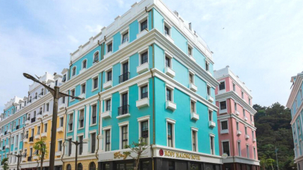 Toàn cảnh khách sạn Rosy 3*