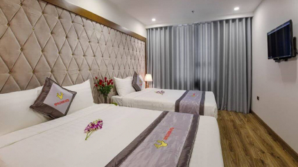 Superior Twin with Balcony Royal Charm Hotel 3*