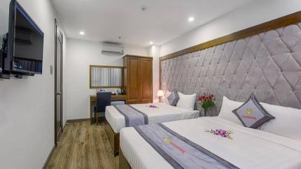Family Room Tại  Royal Charm Hotel Đà Nẵng