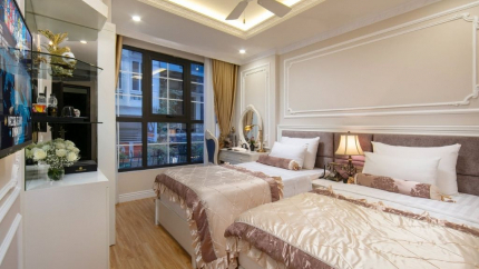 Phòng Deluxe tại 3* Royal Holiday Hotel