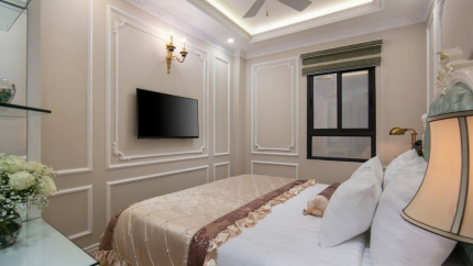 Phòng Deluxe tại khách sạn Hà Nội Royal Holiday