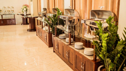 Nhà hàng Khách sạn Royal Ninh Bình