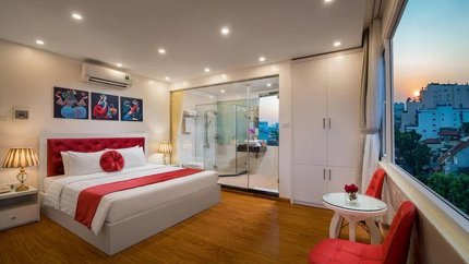 View Royal Balcony City View