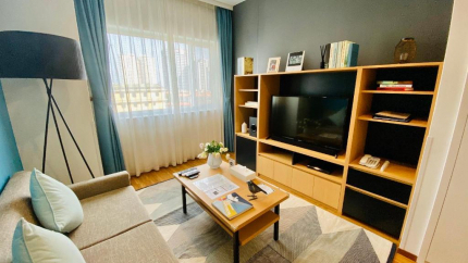 Phòng Residential Superior tại khách sạn 4* Roygent Parks Hà Nội