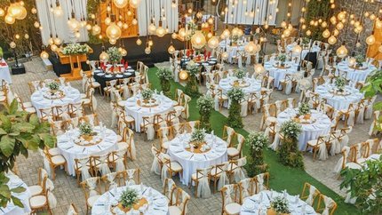 Tiệc ngoài trời