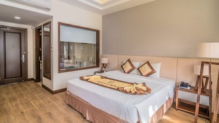 Building Suite Balcony