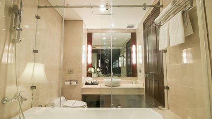 Nhà tắm tiện nghi, đầy đủ