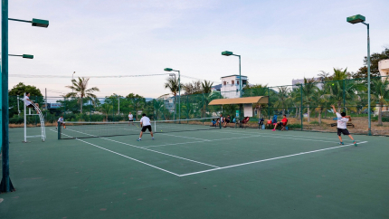 Sân Tennis