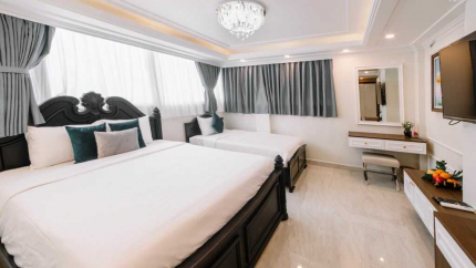 Family Room Tại Saigon Hanoi Central Hotel