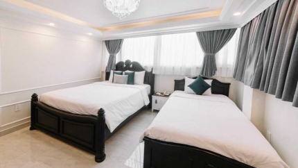 Family Room Tại Khách sạn 3* Saigon Hanoi Central