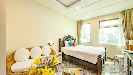 Suite Room Saigon Hanoi Hotel