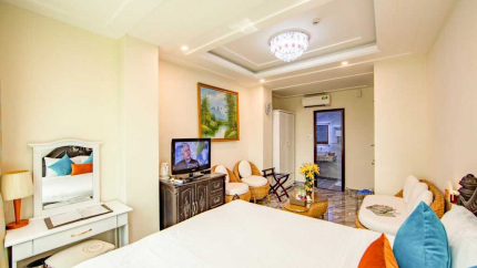Suite Room Hotel 3* Saigon Hanoi