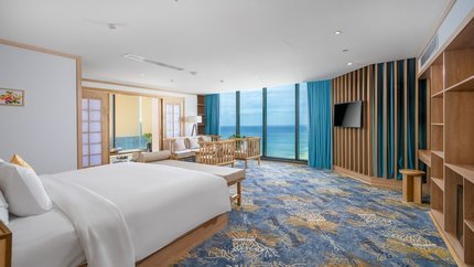 Family Suite Panoramic View