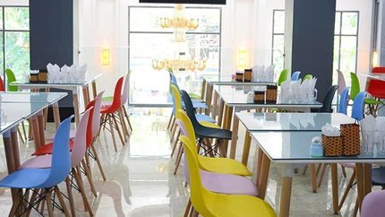 Nhà hàng ngay tại khách sạn