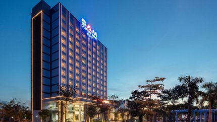 Khách sạn về đêm