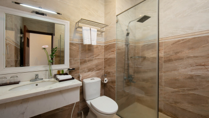 Phòng tắm Sam Tuyền Lâm Golf Club